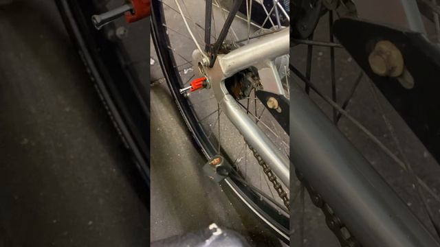 Снятие/установка кликбокса на sram s7 и подобных втулках смотреть онлайн