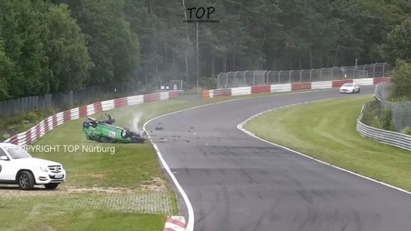 NÜRBURGRING CRASH COMPILATION - NORDSCHLEIFE CRASHES & FAIL COMPILATION - VLN