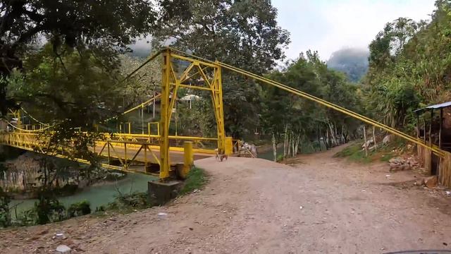 I found a HIDDEN PARADISE in the mountains of GUATEMALA |S6-E69| смотреть онлайн