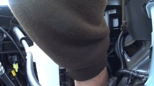 Замена ламп ближнего света Hyundai Santa Fe 2019