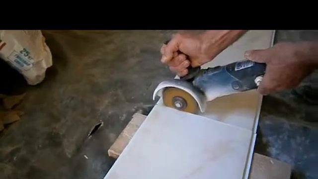 Потолок в ванной. Отделка потолка панелями ПВХ. Монтаж потолков смотреть онлайн