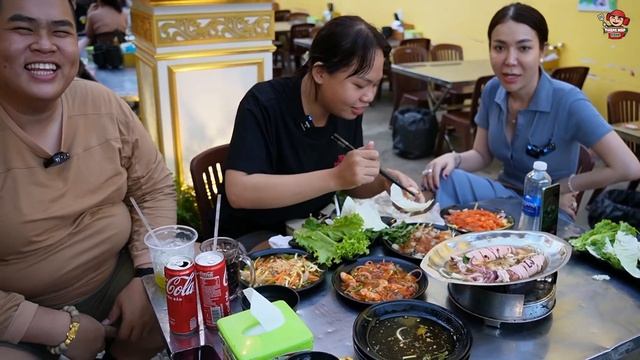 Chấn Động Bé Mai Thử Thách Mâm Đồ Ăn 11 Món Thái 4Kg Tại XuKa Quán Vũng Tàu Nhận Thưởng 13.000.000đ смотреть онлайн