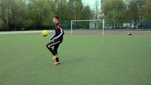 Младший Криштиано Роналду 2014/ Little Cristiano Ronaldo 2014 смотреть онлайн