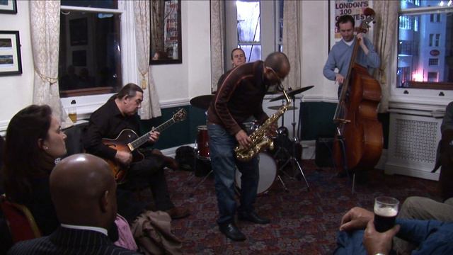 Body and Soul - Gilad Atzmon and Sean Khan смотреть онлайн
