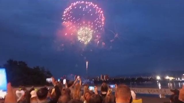 Салют на День города в Красноярске смотреть онлайн