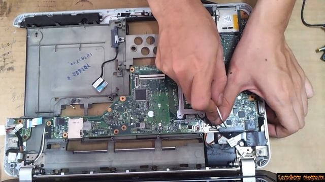 HP pavilion dm4 Disassembly and fan cleaning Laptop repair смотреть онлайн