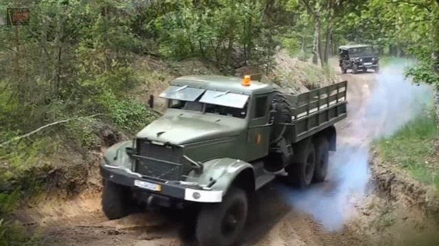 "С ДНЁМ ВОЕННОГО ВОДИТЕЛЯ" смотреть онлайн