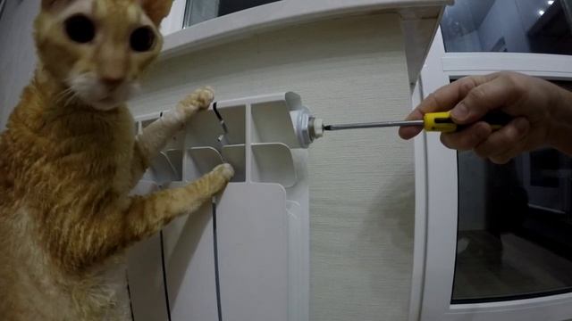 Как развоздушить радиатор отопления. смотреть онлайн