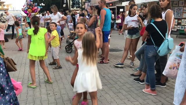 Крым Евпатория Танцы Парк им Фрунзе Frunze Park август 2017 смотреть онлайн