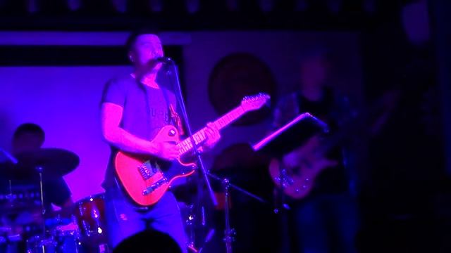 Кавер группа QOUPE Тверь - "Ты позвони мне среди ночи" смотреть онлайн