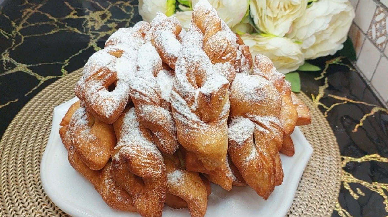 1 ст Кефира и 10 минут Вкуснятина на столе! НИКТО НЕ ВЕРИТ ЧТО Я ГОТОВЛЮ ИХ ТАК ПРОСТО!! смотреть онлайн