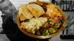 Шаверма на тарелке