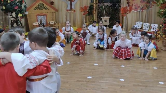 Осенний праздник "Гуси лебеди", подготовительная группа детского сада, ГБОУ Школа 1368 ОП4 смотреть онлайн