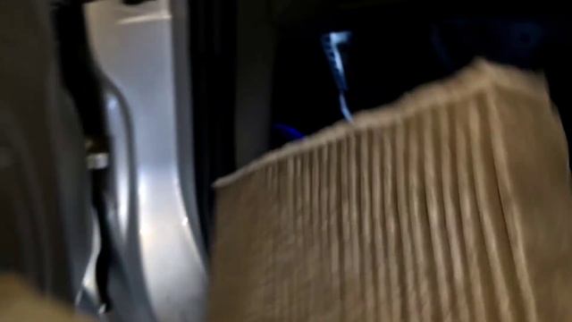 Como trocar o filtro de ar condicionado do Ford focus смотреть онлайн