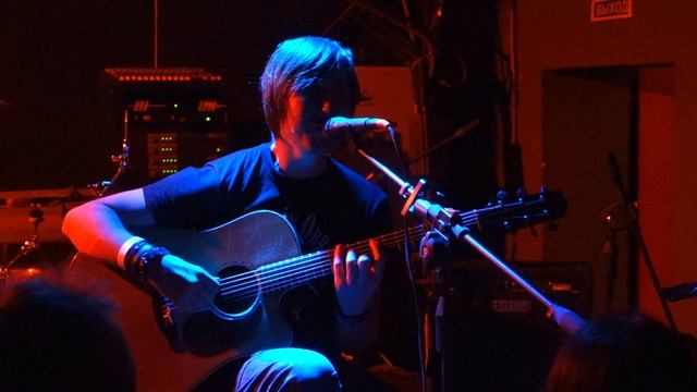 Денис Михайлов (Обе-рек) - Недотрога (акустика) 2016.06.03 Москва клуб Live Stars смотреть онлайн