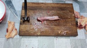 КАК И КАКИЕ КОСТИ ВВОДИТЬ В НАЧАЛЕ ПЕРЕВОДА НА ВИДОТИПИЧНОЕ ПИТАНИЕ  ДЛЯ СОБАК И КОШЕК.