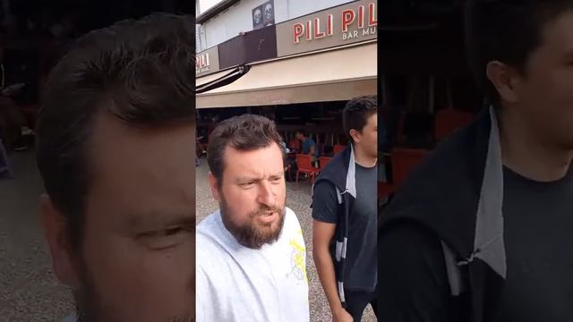 Поехали в соседний город Мимизан с моим новым другом Батистой. смотреть онлайн