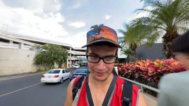 Thursday shopping in Hawaii | $3 TTS $5 media смотреть онлайн
