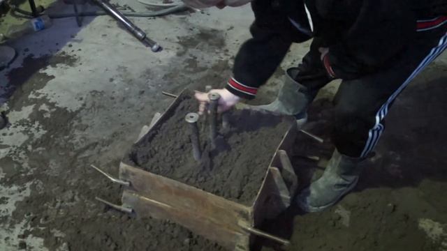 Ручная формовка в парных опоках по неразъемной модели смотреть онлайн