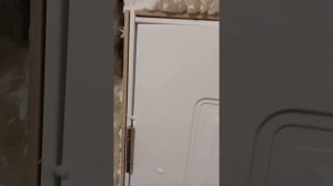 ОШИБКА ЗАЗОРОВ при установке межкомнатной двери исправить провис. Как грамотно устранить?