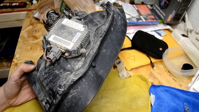 Subaru Headlight Blackout DIY смотреть онлайн
