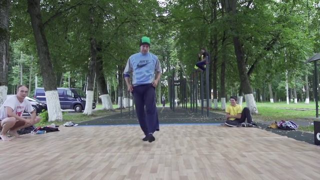 Тренировка старых пердунов (привет из 2000 года) смотреть онлайн