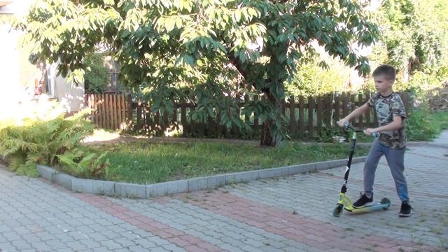 Tricki na Hulajnodze I Odc 2 смотреть онлайн