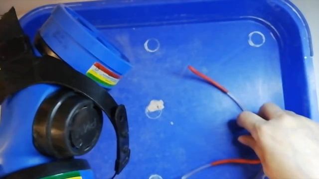 Кольцо из битого стекла и эпоксидной смолы № 2. Broken Glass And Epoxy Ring #2.