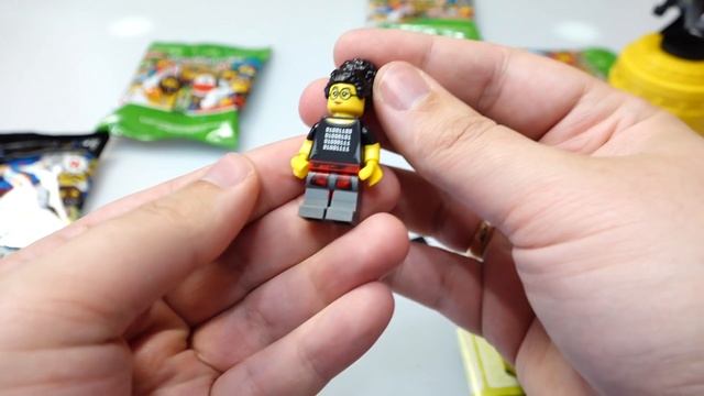 LEGO минифигурки против Бэтмена / закупка лего ассорти смотреть онлайн