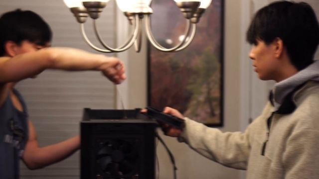 Nicole builds a SUPER COMPUTER смотреть онлайн