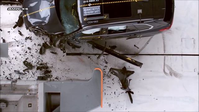 Краш тест BMW X5 vs Volvo XC90 смотреть онлайн