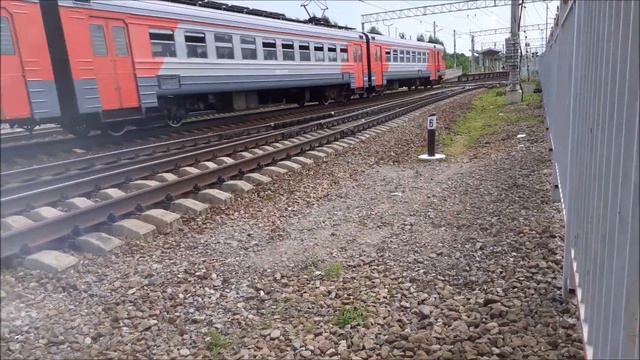 ЭД4МК-0026 сообщением "Москва(Казанский вокзал)-Голутвин", станция Виноградово. смотреть онлайн