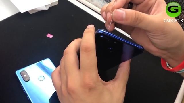 XIAOMI MI 8 LITE РАСПАКОВКА КРАСАВЦА И ТЕСТЫ ФОТОКАМЕРЫ смотреть онлайн