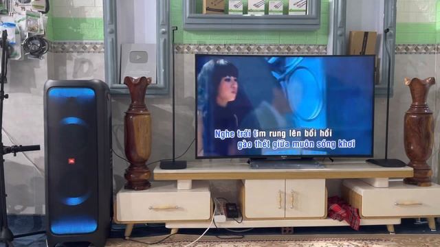 Test hát karaoke trên chiếc loa JBL PARTYBOX 1000 với công suất 1100w .công suất cực đại смотреть онлайн