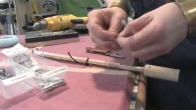 How to Make Bunraku Puppet Controller : Assembling Toggle on a Bunraku Puppet Wrist Control смотреть онлайн