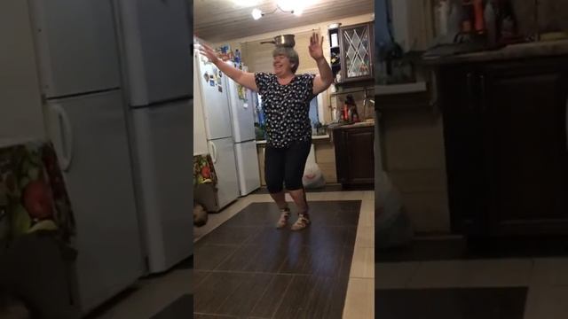 Мастер класс по танцу живота с кастрюлей на голове смотреть онлайн