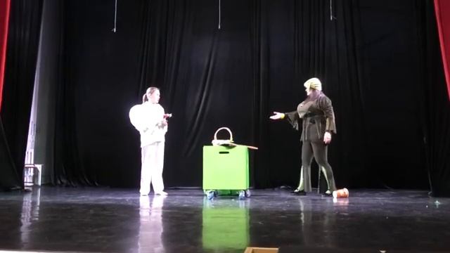 Капустник "Домовой Суфлёрушко" смотреть онлайн