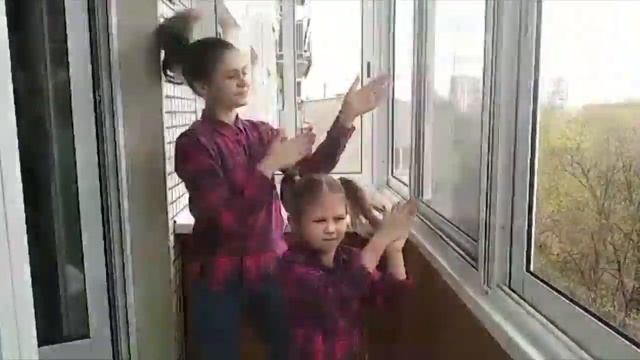 Спойте с нами 20 раз! Педагоги Лучика смотреть онлайн