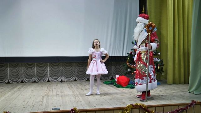 "Новогодние каникулы Снегурочки" школьный театр "Восхождение" ГБОУ СОШ № 48 г. Севастополя смотреть онлайн