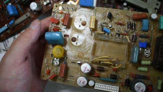 ДРАГМЕТАЛЛЫ В СОВЕТСКОМ ТЕЛЕВИЗОРЕ. СКУПКА РАДИОДЕТАЛЕЙ смотреть онлайн