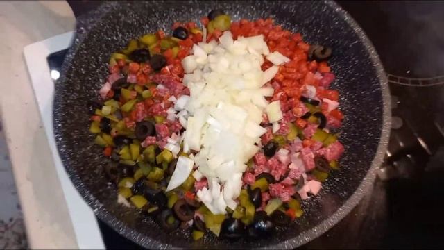 СОЛЯНКА САМАЯ ВКУСНАЯ В МИРЕ смотреть онлайн