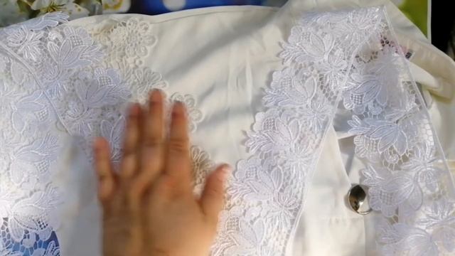 Если испортили блузку утюгом...