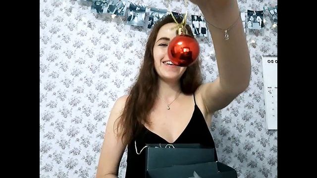 Что мне подарили на 19 лет? смотреть онлайн
