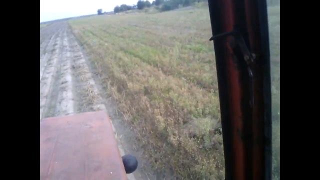 Вспашка огорода трактором т 25, с 2 х корпусным плугом смотреть онлайн