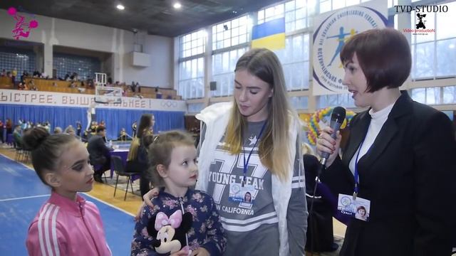 Чемпионат Украины по черлидингу среди школьников и студентов 2017. смотреть онлайн