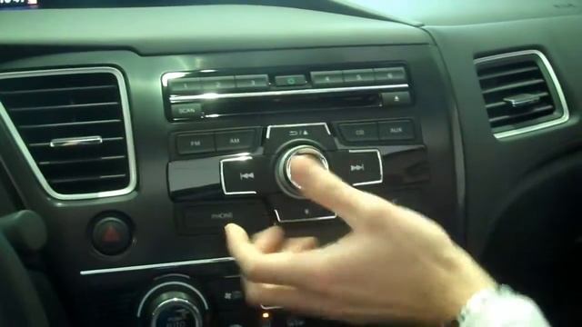 2013 Honda Civic Interior Features смотреть онлайн