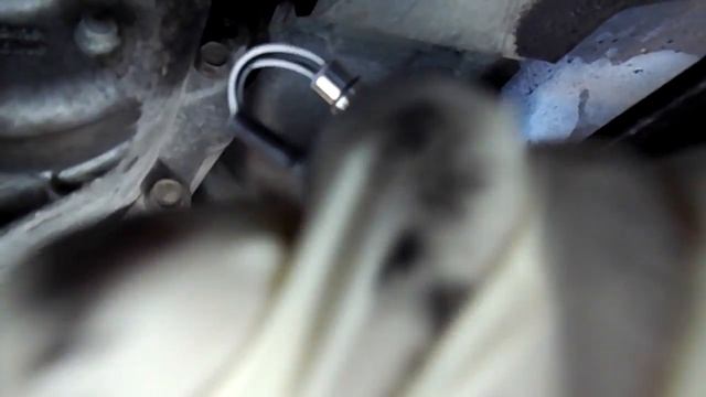 Replacing the Downstream Oxygen Sensor in a Ford Ranger смотреть онлайн