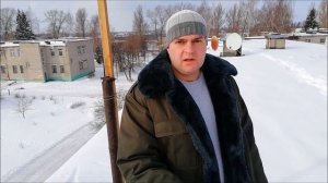 Простая УКВ антенна. Вертикальный диполь.