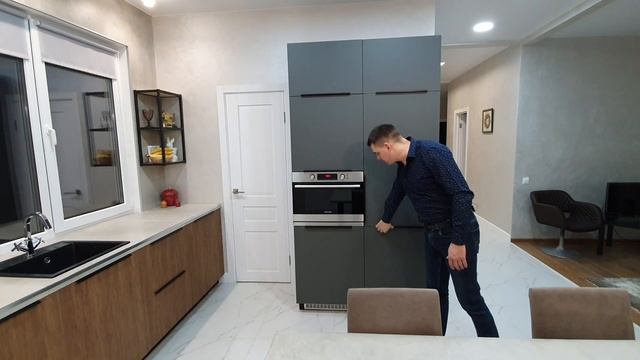 Обзор кухни в загородном доме. #интерьер #дизайн #минимализм #кухня#фишки смотреть онлайн