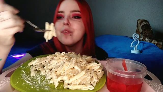 ПАСТА АЛЬФРЕДО В СЛИВОЧНО-ЧЕСНОЧНОМ СОУСЕ МУКБАНГ/mukbang смотреть онлайн
